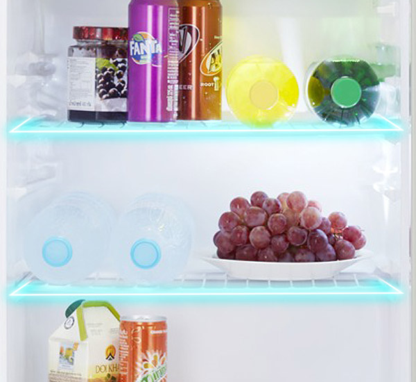 Sturdy and Durable Metal Wire Shelf