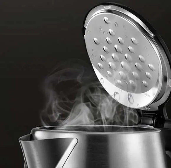 Nắp Trong SUS 304 Với Điểm Ngưng Tụ